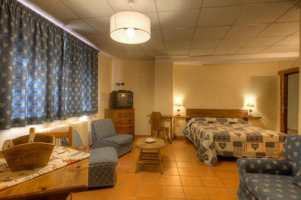 Residence Le Talus Courmayeur Room photo